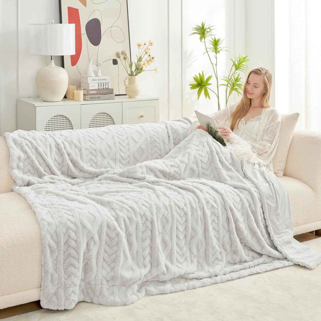 Faux Fur Throw Blanket for Couch, Jacquard Fuzzy Plush Soft Thick Winter Throw Blanket for Sofa Bed Living Room Bedroom，60"X80" Beige - Clickitcome